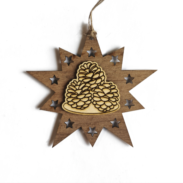 Design Christbaum-Schmuck Doppelstern Walnuss/Ahorn, Motiv Zapfen